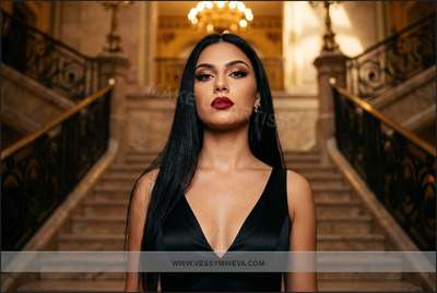 Bold Prom Makeup: No Compromises