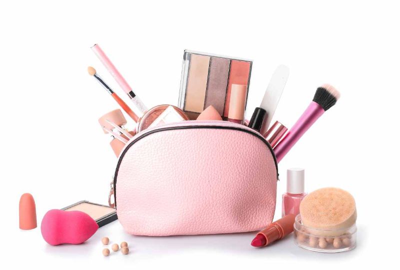 Touch-up kit for brides — essential products for refreshing makeup throughout the day