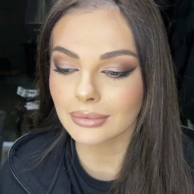 Сватбен грим — перфектен smokey eye за булка